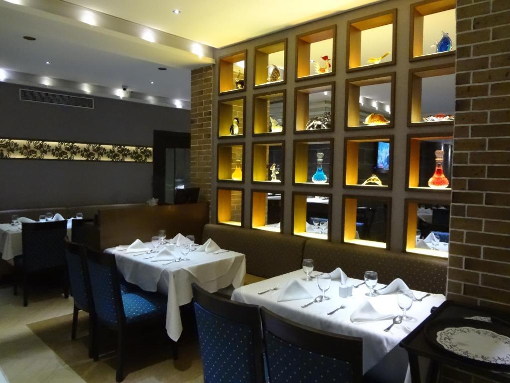 Hotel Capitol Thane Zewnętrze zdjęcie