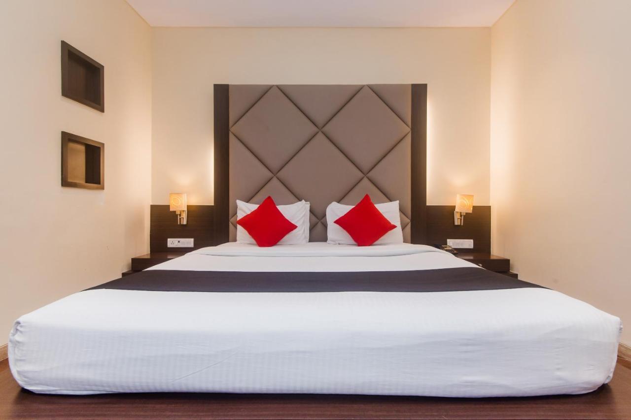 Hotel Capitol Thane Zewnętrze zdjęcie